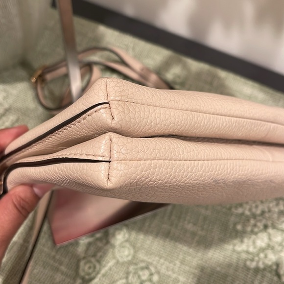 Marc Jacobs Vegan Leather Double-Zip Crossbody - Picture 8 of 16